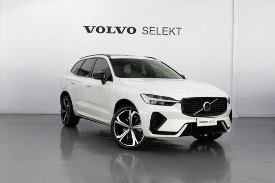 VOLVO XC60 2.0 T8 RECHARGE ULTIMATE DARK AWD GEARTRONIC